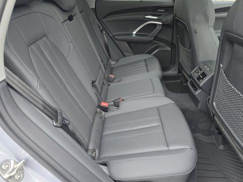 New 2025 Audi Q5 Prestige image 31