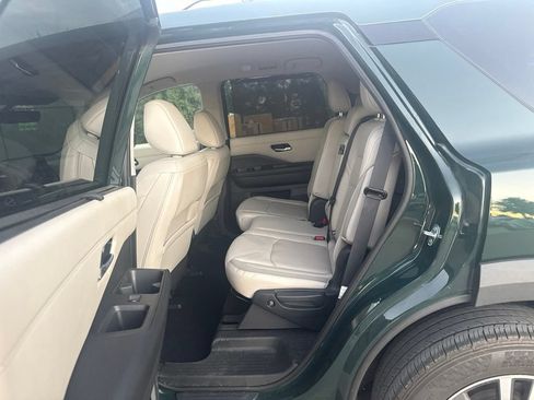 Certified 2023 Nissan Pathfinder SL AWD/4WD image 13