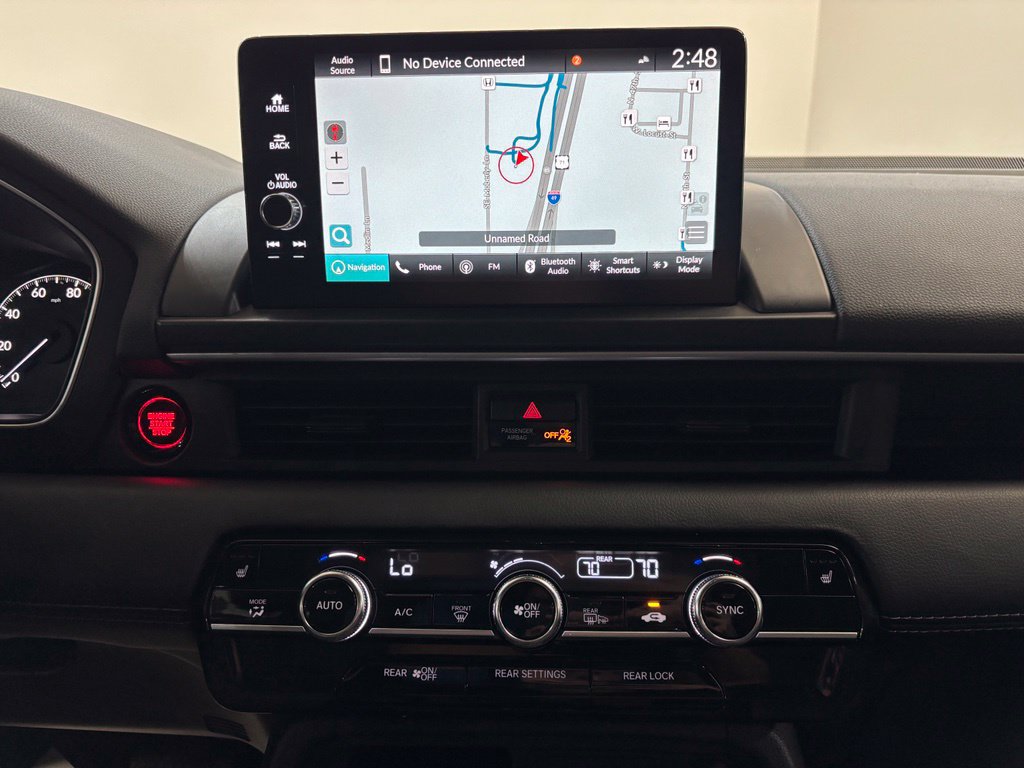 Used 2024 Honda Pilot Touring image 16