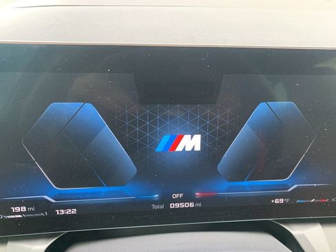 Used 2025 BMW X3 M50 w/ Premium Package image 9