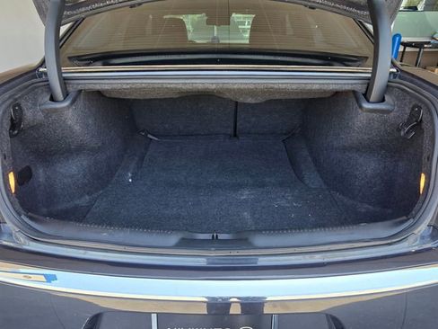 Used 2016 Chrysler 300 C w/ Safetytec Plus Group RWD image 17