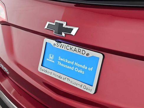 Used 2021 Chevrolet Equinox LT image 13