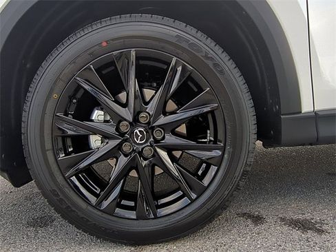 New 2025 MAZDA CX-5 Carbon Edition image 23