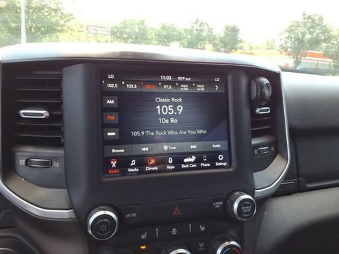 Used 2020 RAM 1500 Big Horn AWD/4WD image 33