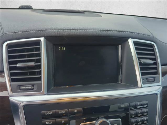 Used 2014 Mercedes-Benz GL 350 BlueTEC 4MATIC image 17