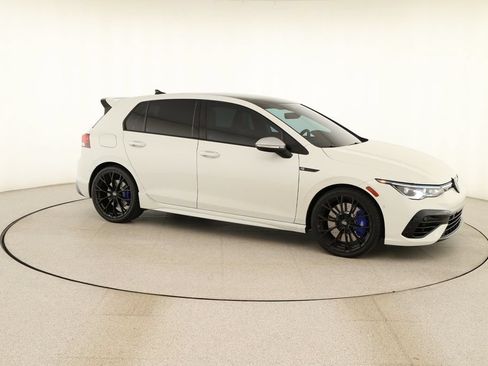 Used 2024 Volkswagen Golf R AWD/4WD image 9