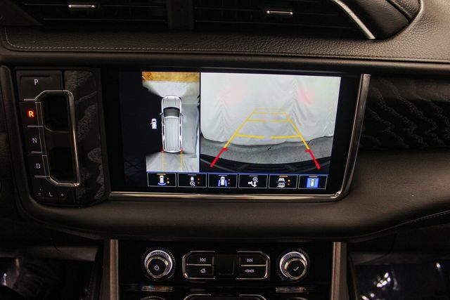 Used 2023 GMC Yukon Denali AWD/4WD image 34