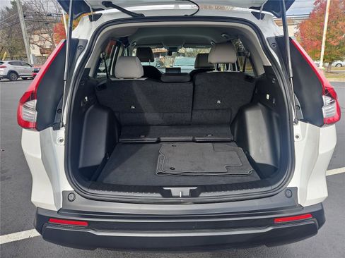 Used 2025 Honda CR-V LX image 5