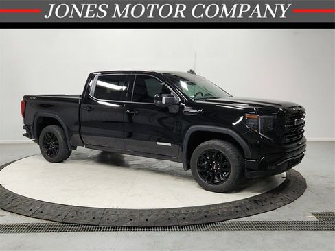 Used 2024 GMC Sierra 1500 Elevation w/ Elevation Premium Package image 1