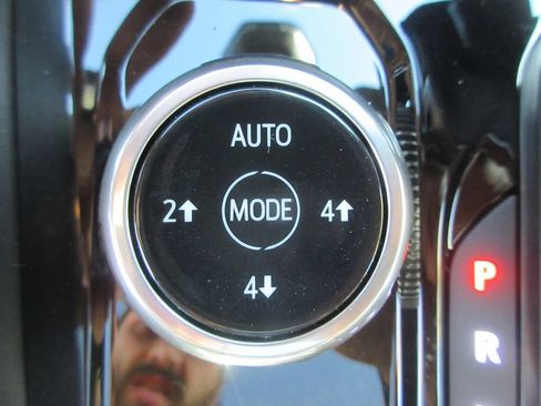 New 2026 GMC Canyon Denali AWD/4WD image 17