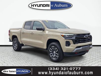 Used 2023 Chevrolet Colorado Z71 w/ Z71 Convenience Package 2
