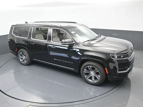 Used 2024 Jeep Grand Wagoneer L 4WD image 69