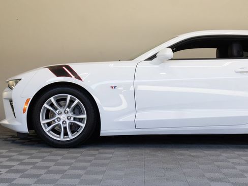 Used 2018 Chevrolet Camaro SS RWD image 9