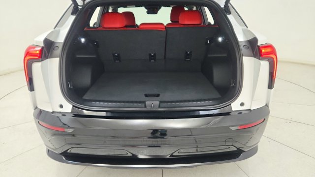 Used 2024 Chevrolet Blazer EV RS RWD image 30