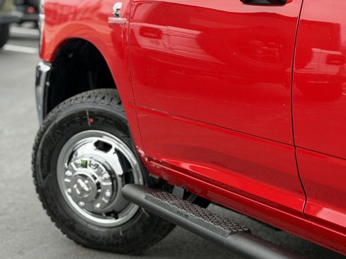 New 2026 RAM 3500 Tradesman AWD/4WD image 8