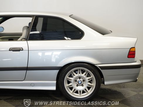 Used 1996 BMW M3 Coupe RWD image 25
