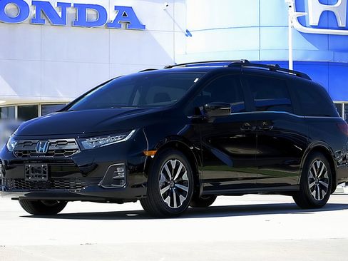 Certified 2026 Honda Odyssey EX-L image 1
