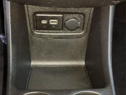 Used 2021 Chevrolet Spark LT image 20