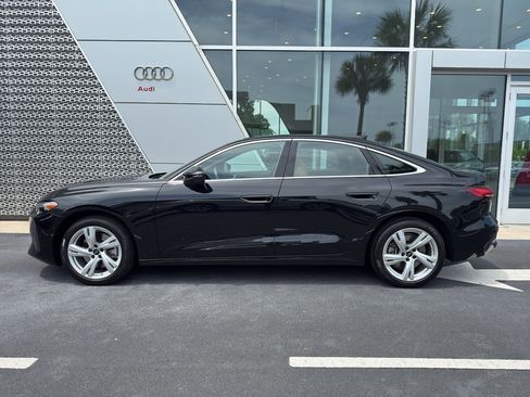 Used 2025 Audi A5 2.0T Premium Plus w/ Premium Plus image 3