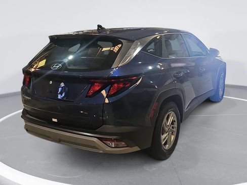Certified 2025 Hyundai Tucson SE FWD image 5