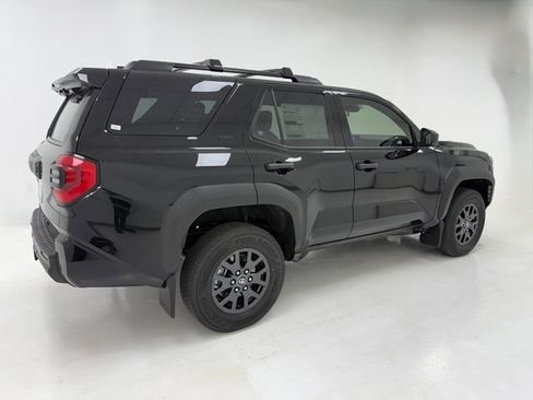 New 2026 Toyota 4Runner SR5 AWD/4WD image 41