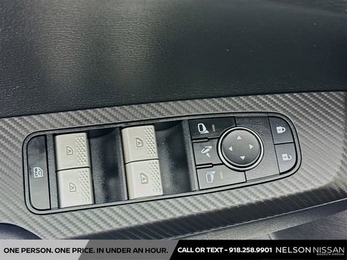 Used 2023 Mitsubishi Outlander SE Black Edition image 18