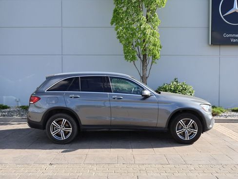 Used 2021 Mercedes-Benz GLC 300 4MATIC image 5