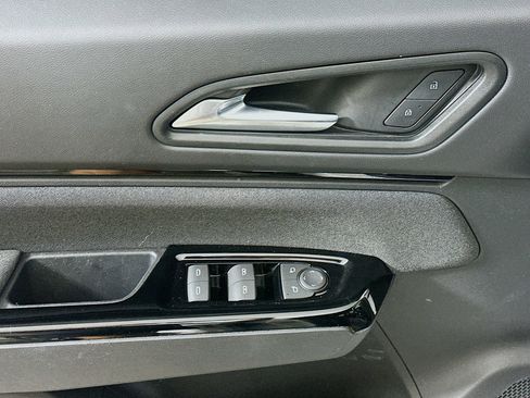 Used 2024 Honda Prologue EX image 15