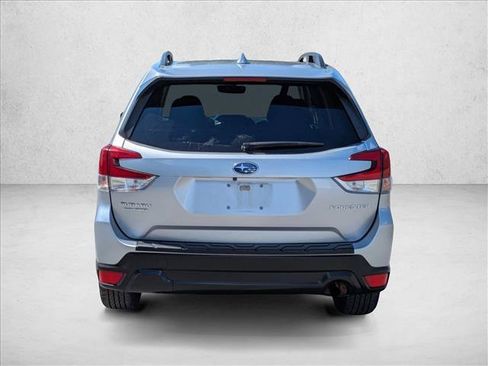 Used 2019 Subaru Forester Premium w/ Popular Package #1 AWD/4WD image 5