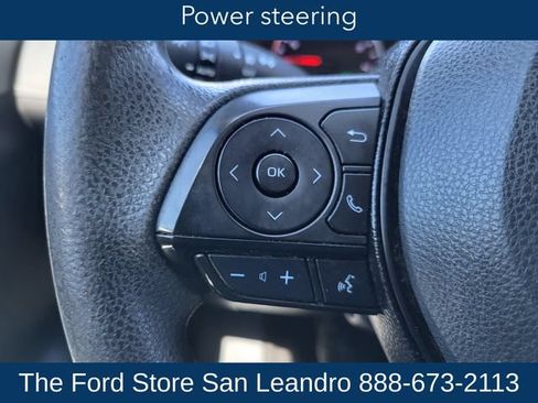 Used 2020 Toyota RAV4 XLE w/ All Weather Liner Package FWD image 18