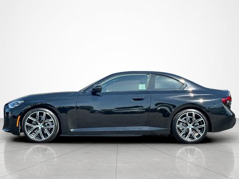 Used 2024 BMW 230i Coupe w/ Convenience Package RWD image 2