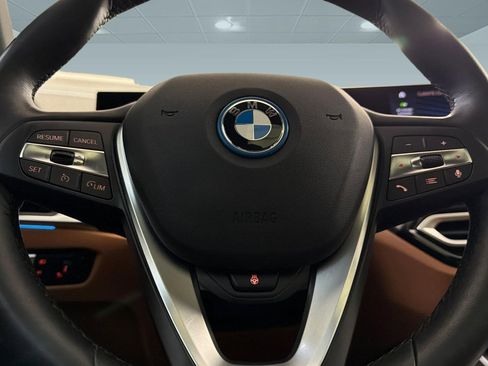 Certified 2023 BMW i4 eDrive35 w/ Premium Package RWD image 17