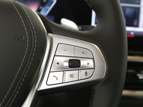 New 2026 BMW X7 xDrive40i w/ Premium Package image 34