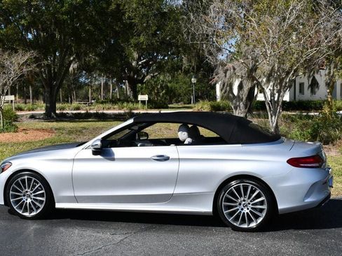 Used 2017 Mercedes-Benz C 300 Cabriolet image 4