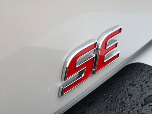 New 2026 Toyota Corolla SE FWD image 8