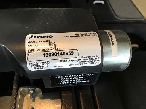 Used 2017 Kia Sedona LX w/ LX Essentials Premium Package image 33