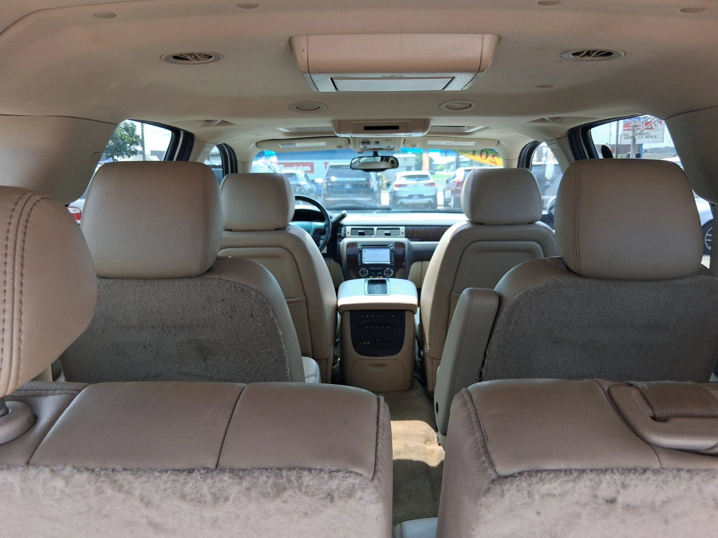 Used 2012 GMC Yukon XL Denali AWD/4WD image 10