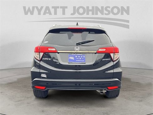 Used 2021 Honda HR-V Sport image 4