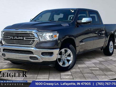 Used 2024 RAM 1500 Laramie AWD/4WD image 1