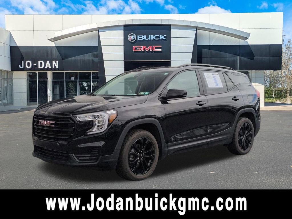 Certified 2022 GMC Terrain SLE w/ Driver Convenience Package AWD/4WD image 1