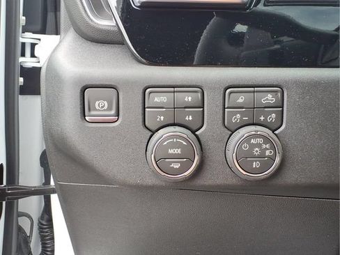 New 2026 Chevrolet Silverado 1500 RST w/ RST All Star Premium Package AWD/4WD image 12