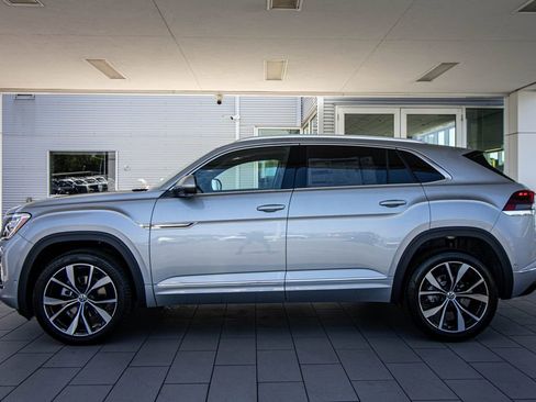 New 2026 Volkswagen Atlas Cross Sport SEL Premium R-Line AWD/4WD image 14