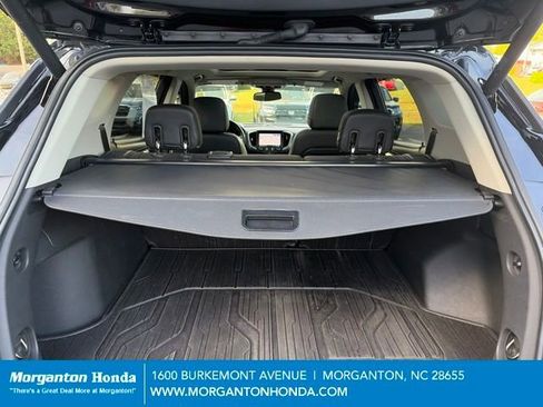 Used 2020 GMC Terrain Denali w/ Denali Premium Package AWD/4WD image 37
