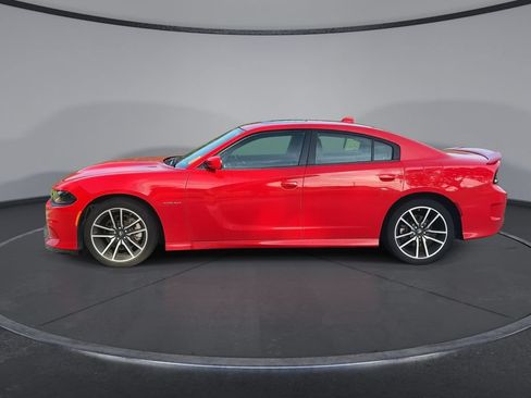 Used 2022 Dodge Charger R/T w/ Plus Group RWD image 5