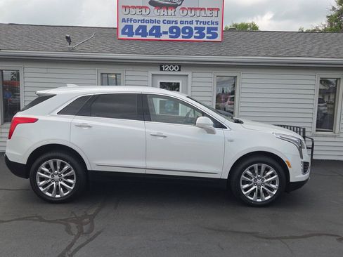 Used 2019 Cadillac XT5 Platinum AWD/4WD image 2