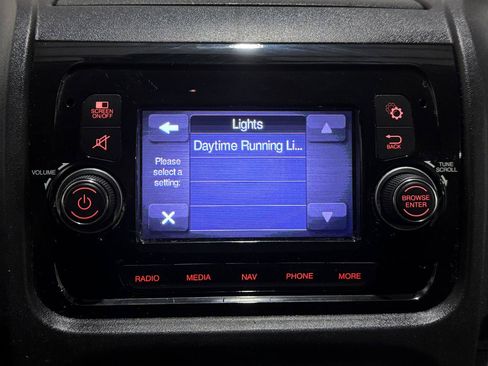 Used 2021 RAM ProMaster 2500 FWD image 14
