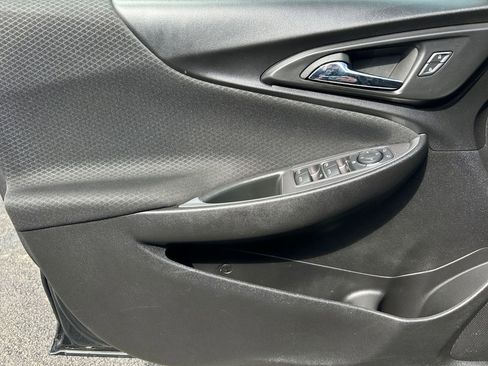 Used 2024 Chevrolet Malibu LT w/ Midnight Edition image 22