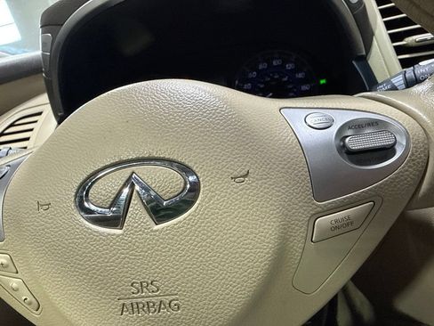 Used 2012 INFINITI FX35 AWD w/ Premium Pkg image 15