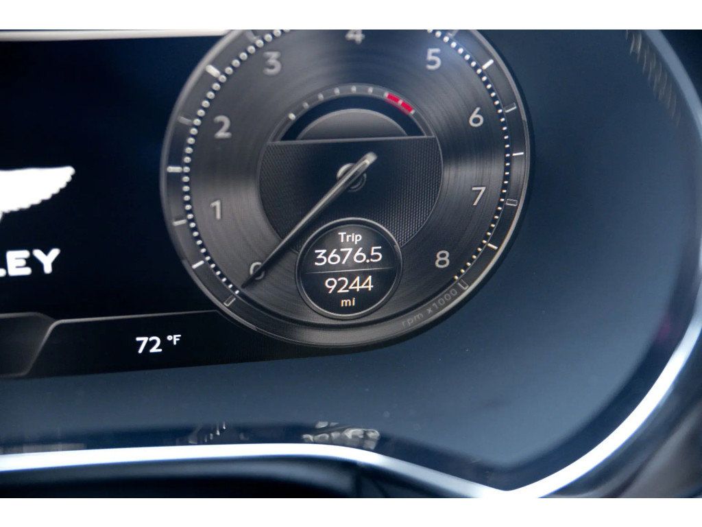 Certified 2024 Bentley Continental GT Speed AWD/4WD image 33