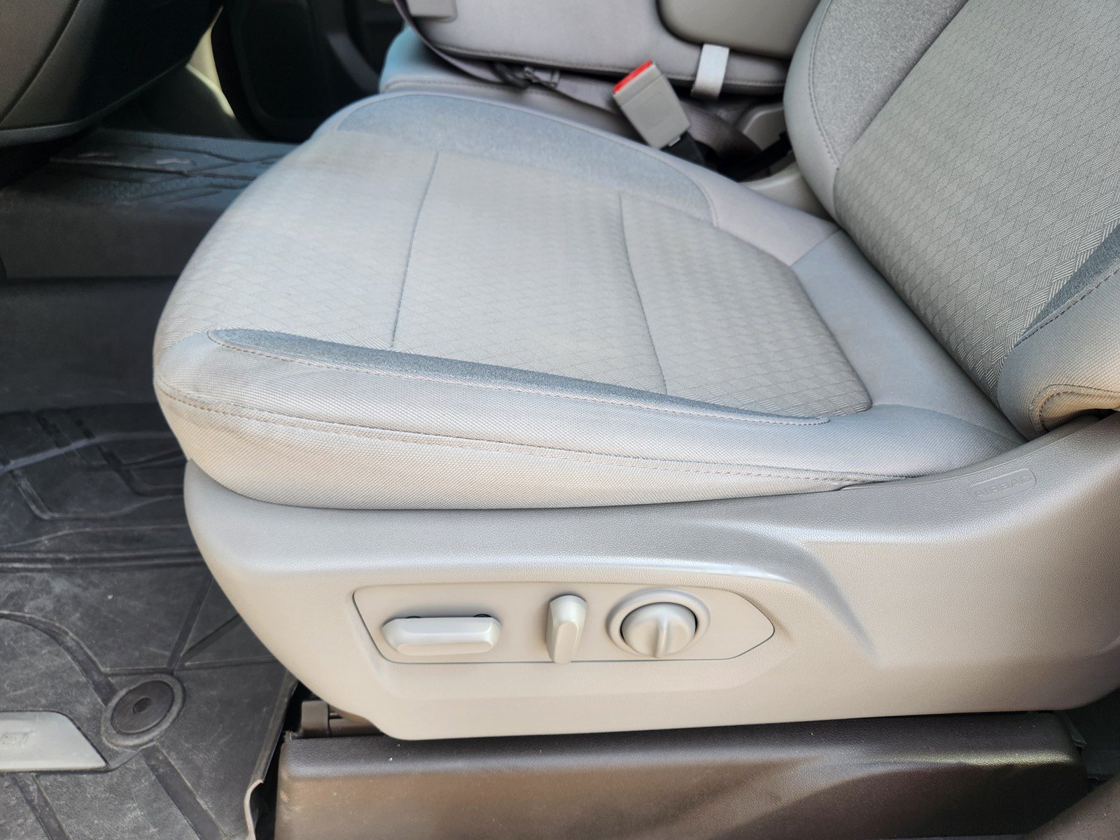 Used 2021 Chevrolet Silverado 1500 LT w/ LPO, Liner Protection Package RWD image 20